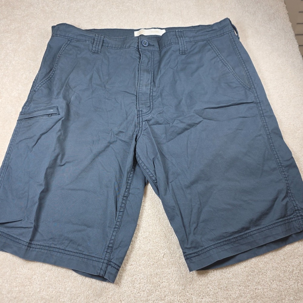 Levi Strauss & Co. Utility Shorts Mens 38 Blue Stretch Cargo Pocket Flat Front